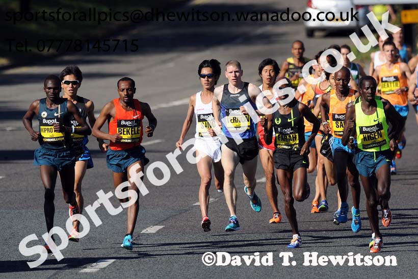 Soon after the start of the mens 2014 BUPA Great North Run. Photo: David T. Hewitson/Sports for All Pics
